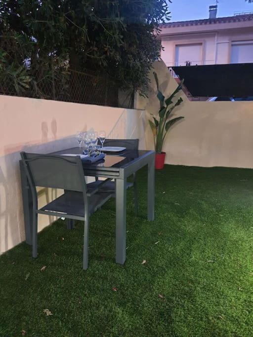 Superbe Appartement Avec Jacuzzi Et Exterieur ペルピニャン エクステリア 写真